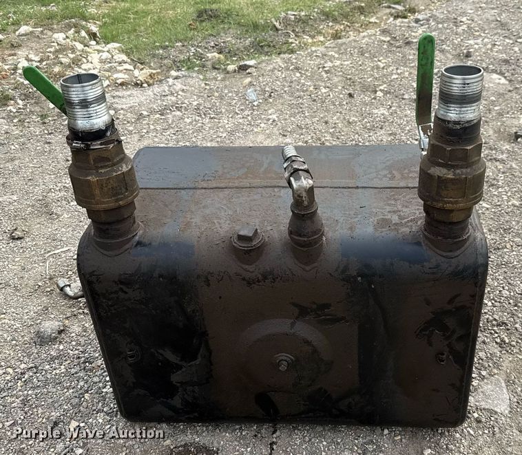 image for item EJ3745 Vermeer ATV-1850 vacuum excavator