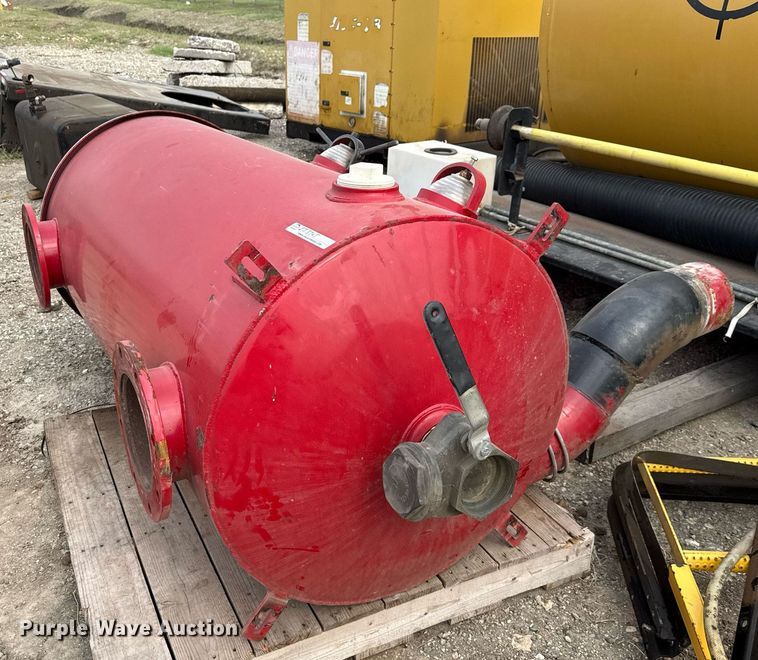 image for item EJ3745 Vermeer ATV-1850 vacuum excavator