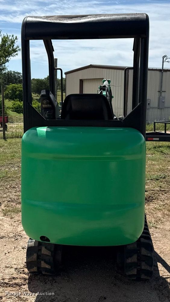 image for item EJ3747 2005 Bobcat 323 J mini excavator