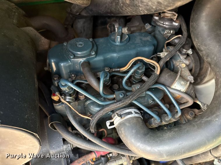 image for item EJ3747 2005 Bobcat 323 J mini excavator