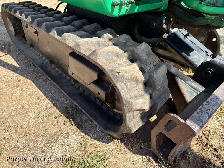 image for item EJ3747 2005 Bobcat 323 J mini excavator