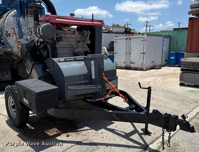 image for item EJ3828 2001 Asphalt Zipper AZ480T cold planer