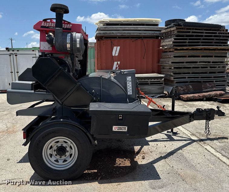 image for item EJ3828 2001 Asphalt Zipper AZ480T cold planer