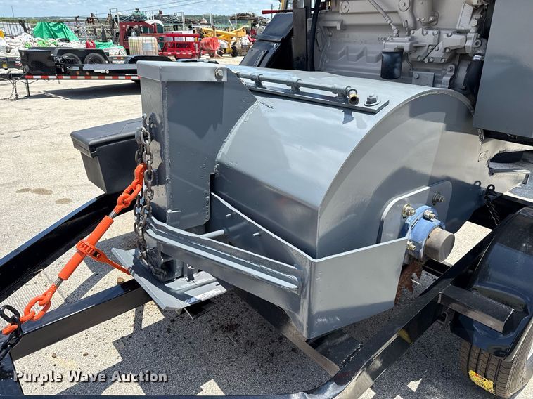 image for item EJ3828 2001 Asphalt Zipper AZ480T cold planer