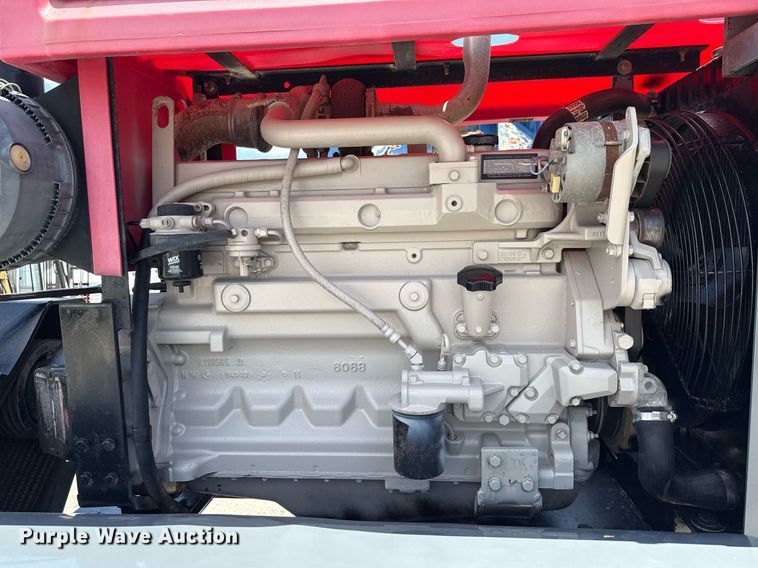 image for item EJ3828 2001 Asphalt Zipper AZ480T cold planer