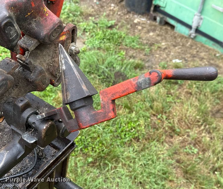 image for item EJ3831 Ridgid 1822-I threading machine