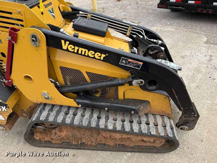image for item EJ4499 2019 Vermeer S925TX compact utility loader