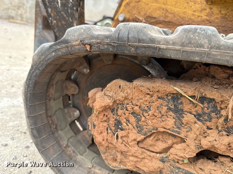 image for item EJ4499 2019 Vermeer S925TX compact utility loader