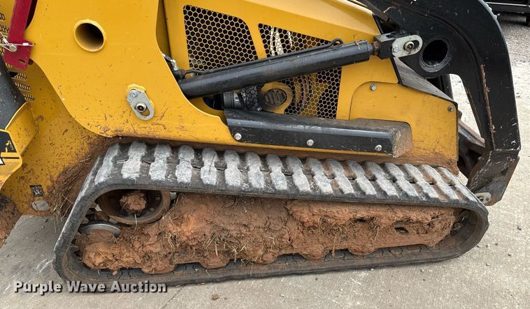 image for item EJ4499 2019 Vermeer S925TX compact utility loader