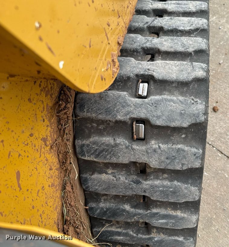 image for item EJ4499 2019 Vermeer S925TX compact utility loader