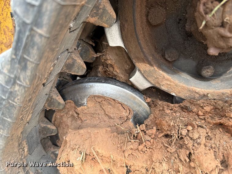 image for item EJ4499 2019 Vermeer S925TX compact utility loader