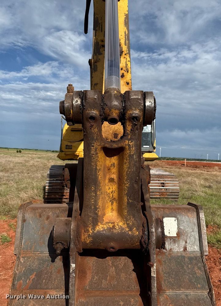 image for item EJ4501 2013 Komatsu PC210LC-10 excavator