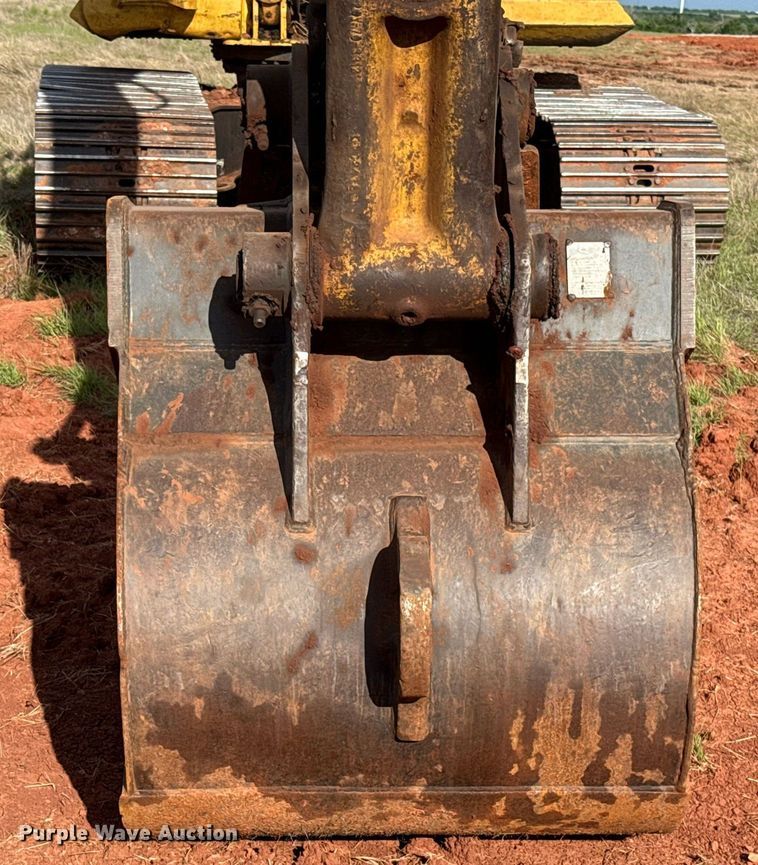 image for item EJ4501 2013 Komatsu PC210LC-10 excavator