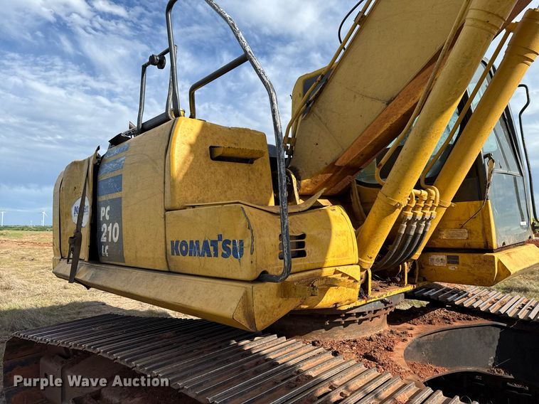 image for item EJ4501 2013 Komatsu PC210LC-10 excavator