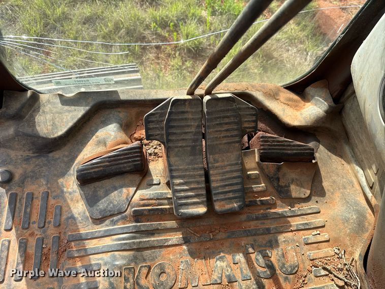 image for item EJ4501 2013 Komatsu PC210LC-10 excavator