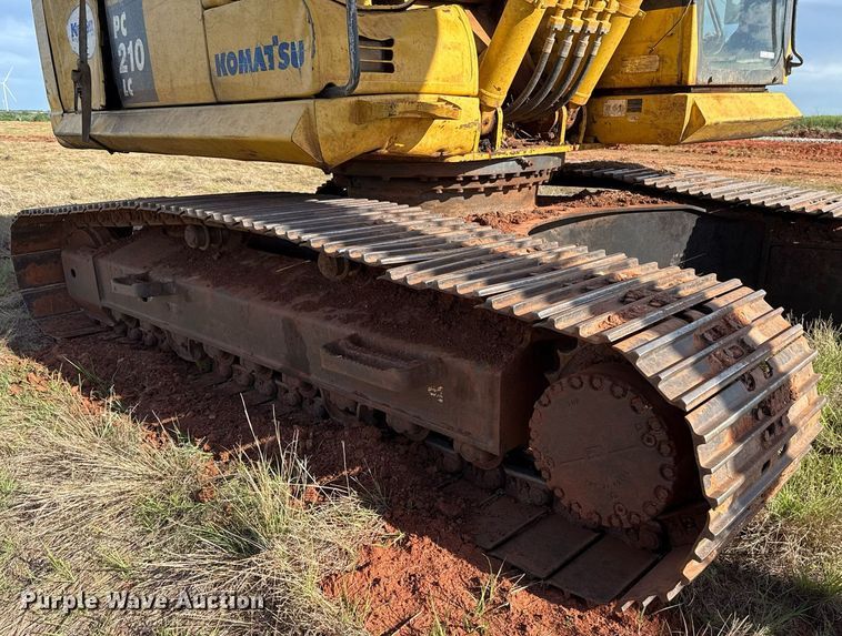 image for item EJ4501 2013 Komatsu PC210LC-10 excavator