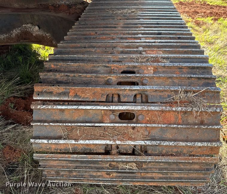 image for item EJ4501 2013 Komatsu PC210LC-10 excavator