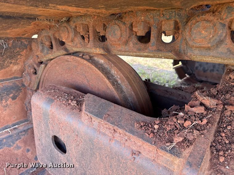 image for item EJ4501 2013 Komatsu PC210LC-10 excavator