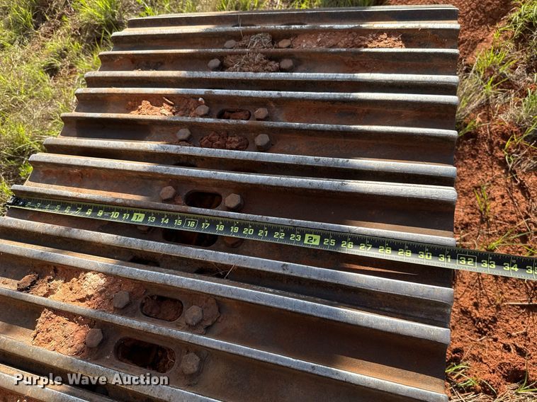 image for item EJ4501 2013 Komatsu PC210LC-10 excavator