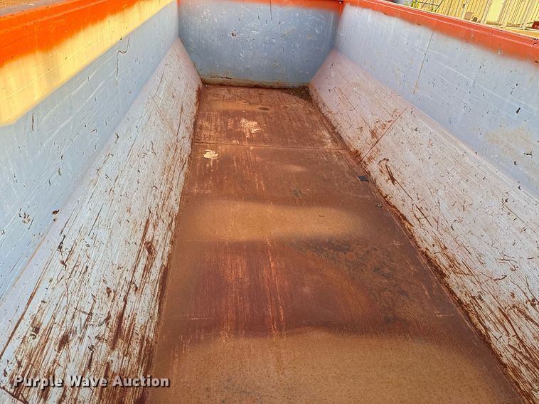 image for item EJ4502 N.E.O.FAB roll-off container