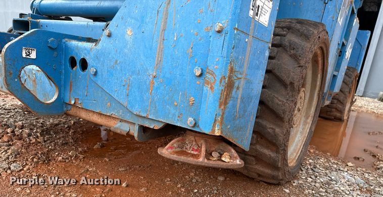 image for item EJ4626 2006 Genie GS-4390 scissor lift