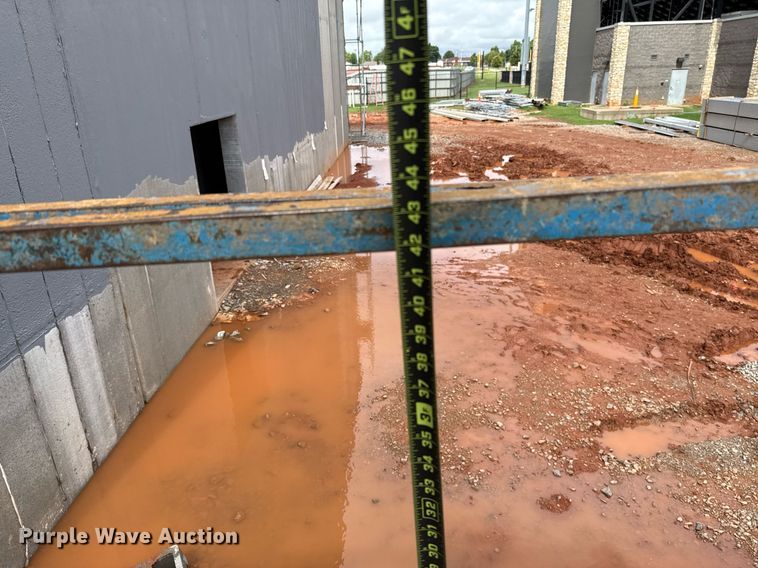 image for item EJ4626 2006 Genie GS-4390 scissor lift