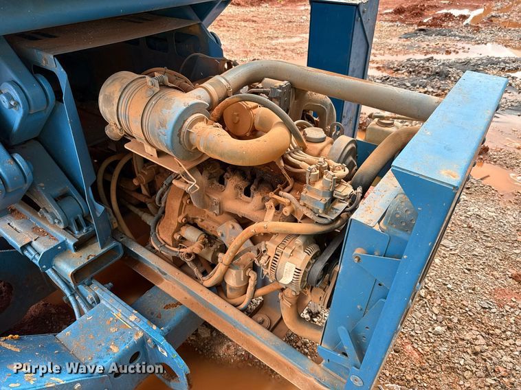 image for item EJ4626 2006 Genie GS-4390 scissor lift