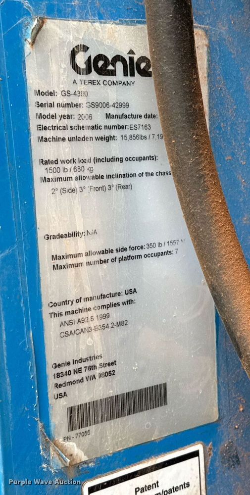 image for item EJ4626 2006 Genie GS-4390 scissor lift