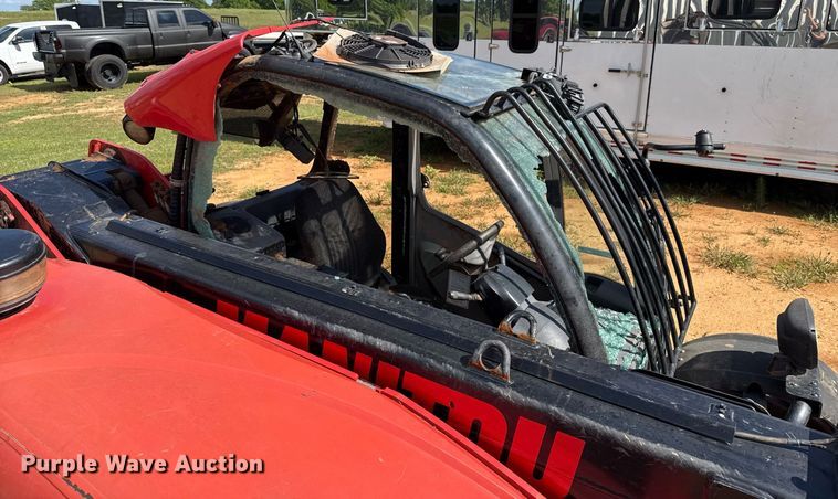 image for item EJ4647 2019 Manitou MLT625-75H telehandler