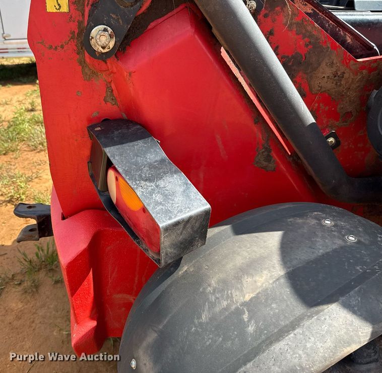 image for item EJ4647 2019 Manitou MLT625-75H telehandler