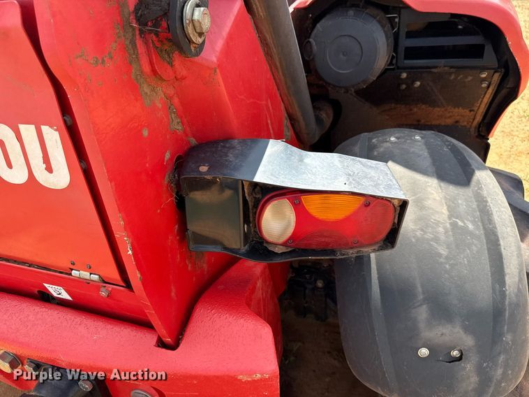 image for item EJ4647 2019 Manitou MLT625-75H telehandler