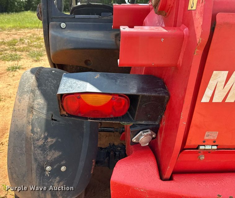 image for item EJ4647 2019 Manitou MLT625-75H telehandler