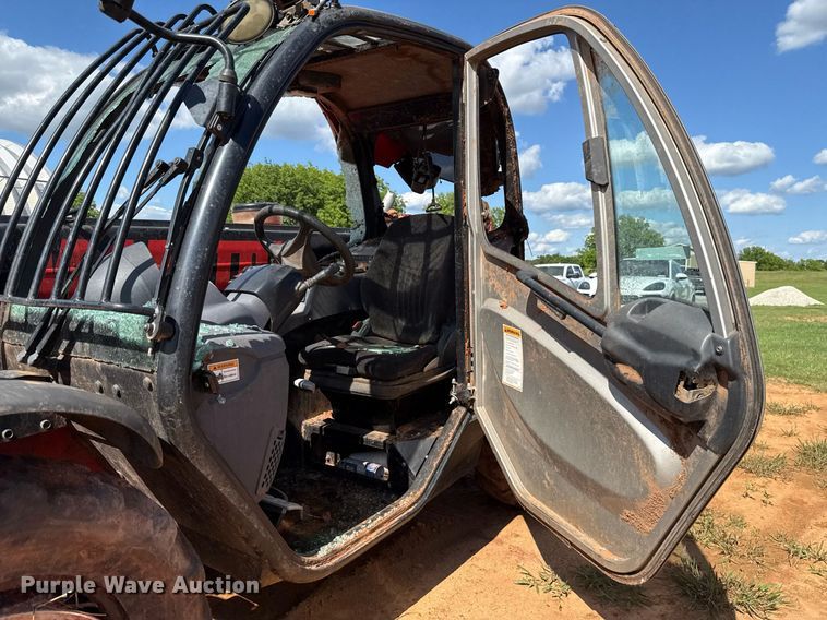 image for item EJ4647 2019 Manitou MLT625-75H telehandler