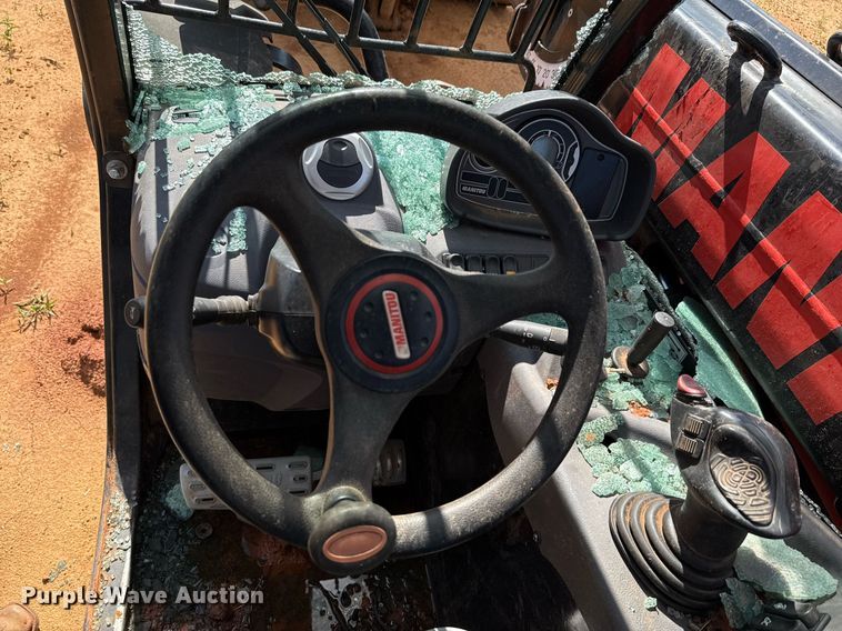 image for item EJ4647 2019 Manitou MLT625-75H telehandler