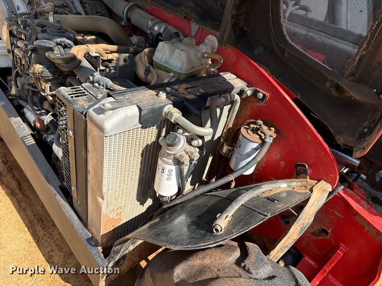 image for item EJ4647 2019 Manitou MLT625-75H telehandler