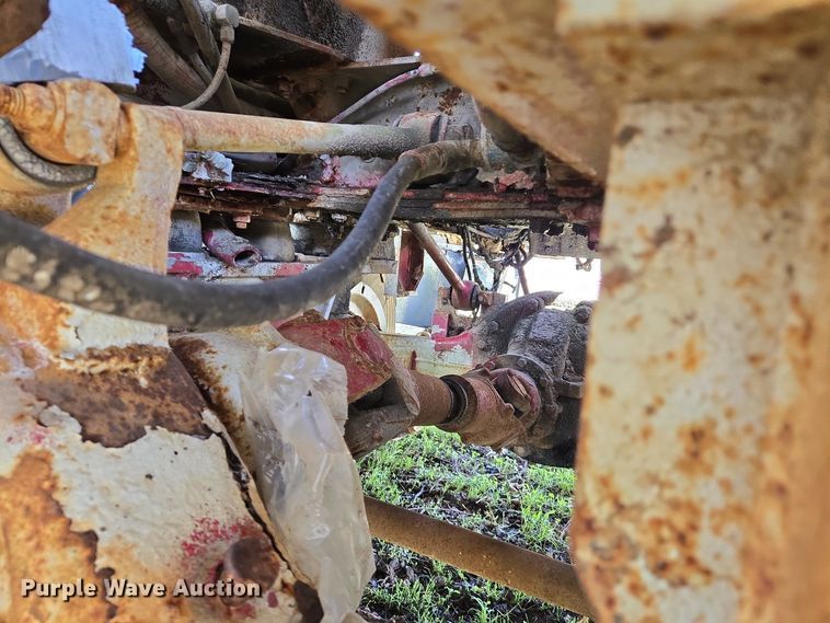 image for item EJ7492 1992 Advance CL9FAP6811 ready mix truck