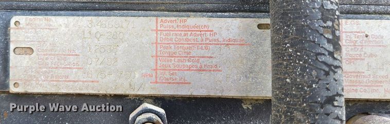 image for item EJ7492 1992 Advance CL9FAP6811 ready mix truck