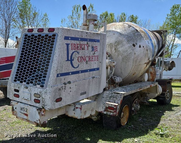 image for item EJ7493 1992 Advance ready mix truck