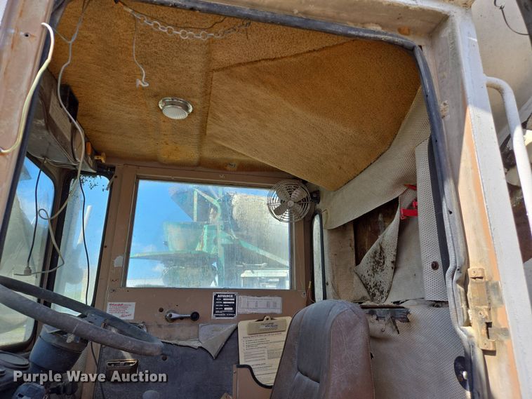 image for item EJ7493 1992 Advance ready mix truck