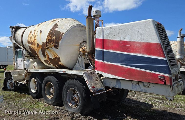 image for item EJ7494 1988 Advance ready mix truck