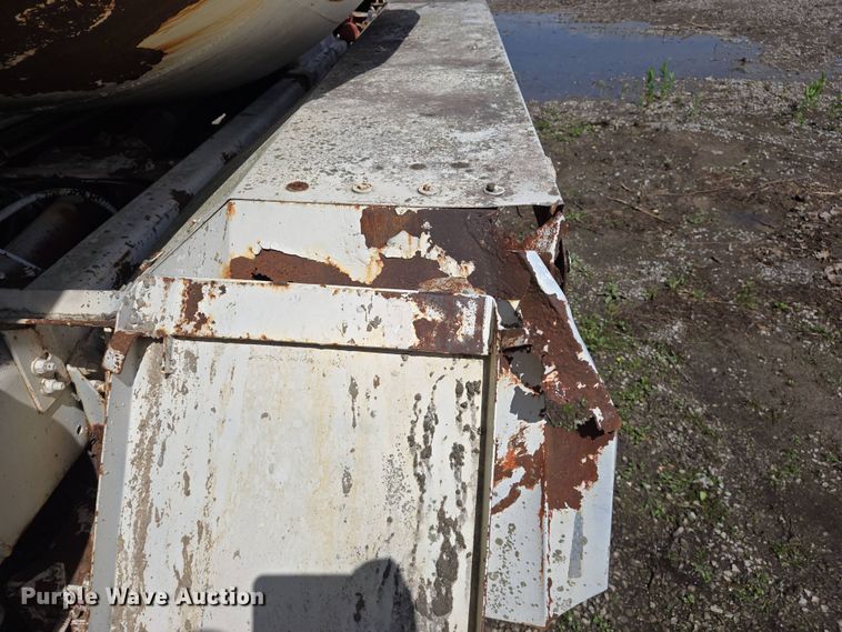 image for item EJ7494 1988 Advance ready mix truck