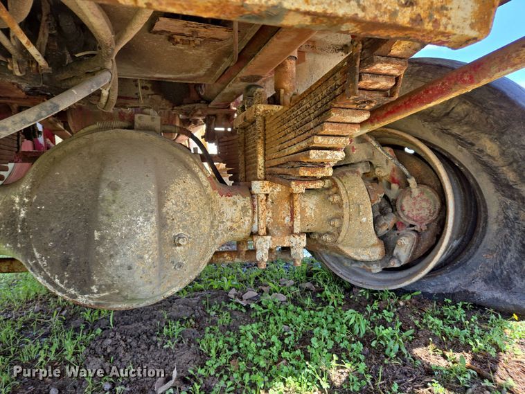 image for item EJ7494 1988 Advance ready mix truck