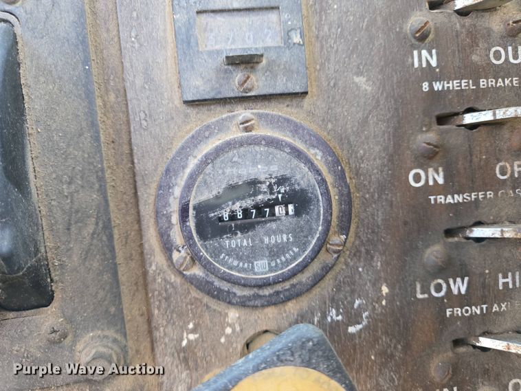 image for item EJ7494 1988 Advance ready mix truck