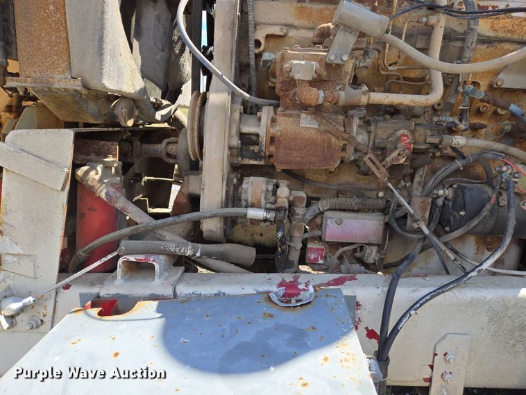 image for item EJ7494 1988 Advance ready mix truck