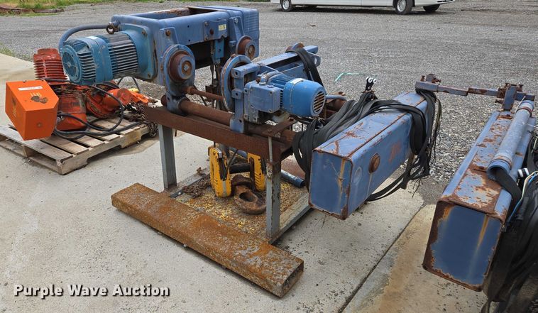 image for item EJ7566 (3) Mannesmann-Demag overhead cranes