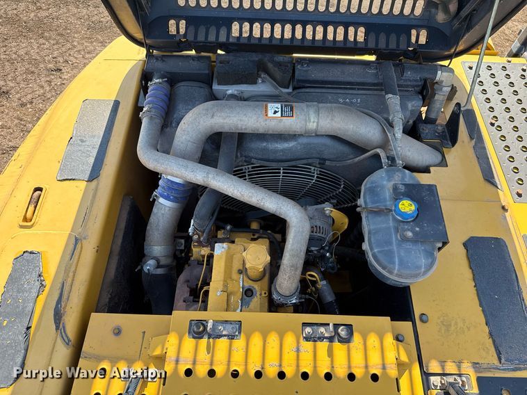 image for item EJ8804 2008 John Deere 200D LC excavator