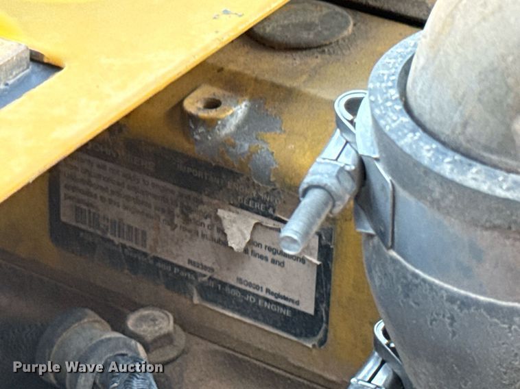 image for item EJ8804 2008 John Deere 200D LC excavator