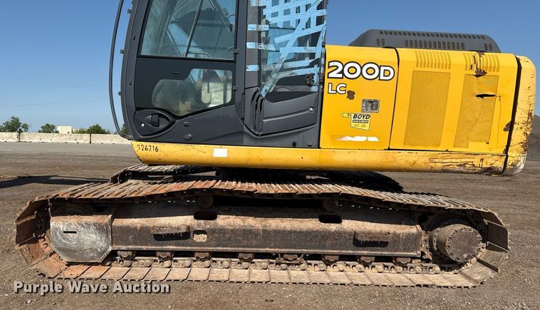 image for item EJ8804 2008 John Deere 200D LC excavator