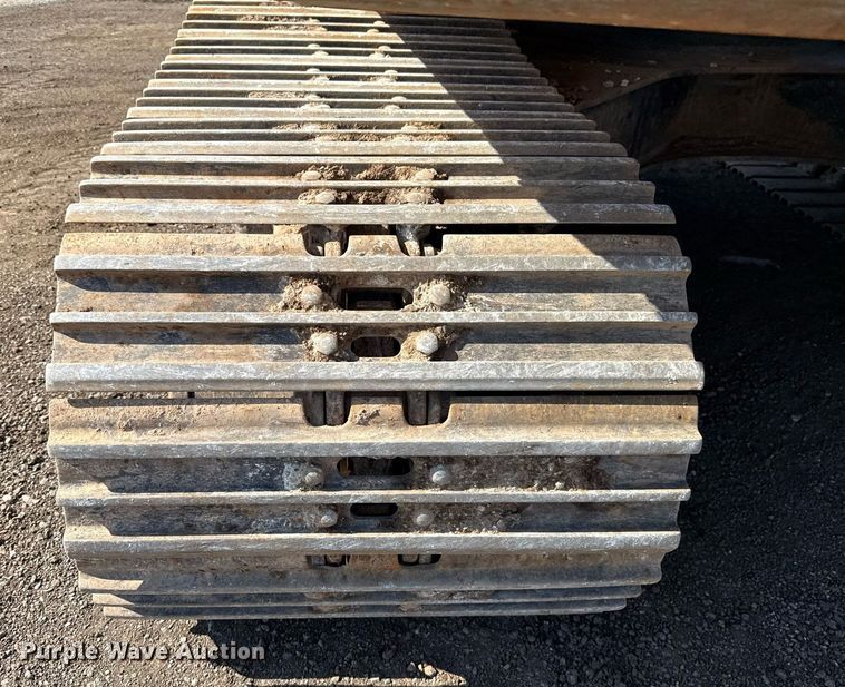 image for item EJ8804 2008 John Deere 200D LC excavator