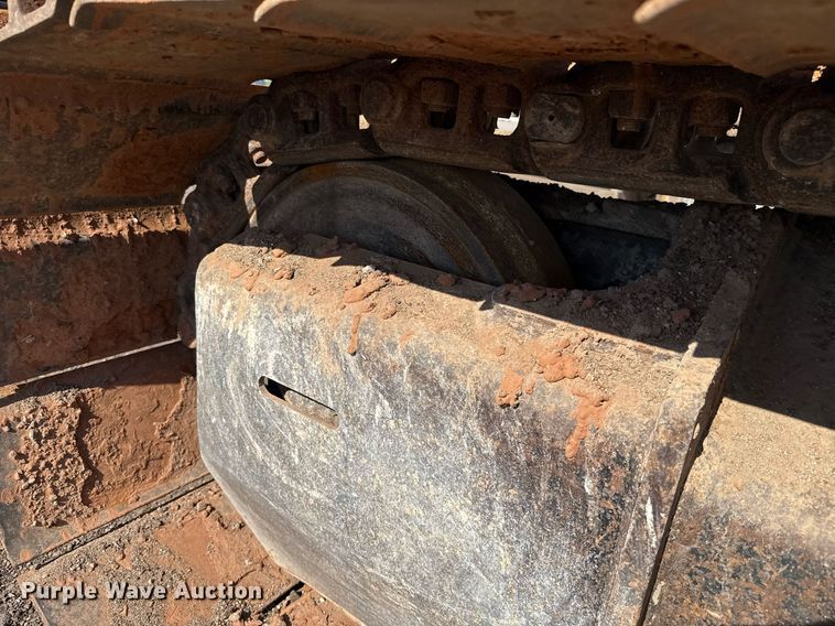 image for item EJ8804 2008 John Deere 200D LC excavator